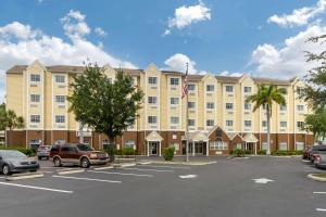 利哈伊埃克斯Quality Inn & Suites Lehigh Acres Fort Myers的相册照片