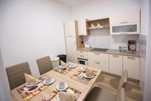 MINIDORM ROOMS IN HEART OF CITY CENTER平面图