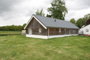 Zevenhuizenvakantiewoning grensgebied Groningen/Drenthe/Friesland的相册照片