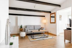 Appartement cosy Verduron vue mer panoramique的休息区