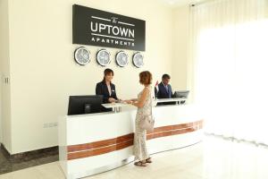 Uptown Hotel Apartment Fujairah By Gewan大厅或接待区