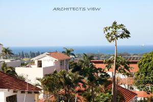 德班ARCHITECT'S VIEW的从房屋屋顶上可欣赏到海景