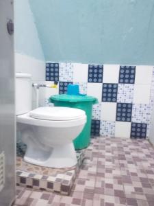 古妮亚民宿的一间浴室