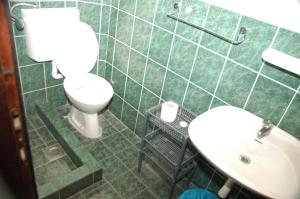 杜尔西尼亚别墅旅馆的一间浴室