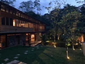 康提Sati Villa Kandy Sri Lanka的相册照片