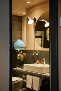 Hotel Metropol by Maier Privathotels的一间浴室