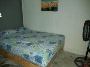 Delmar Hostal客房内的一张或多张床位
