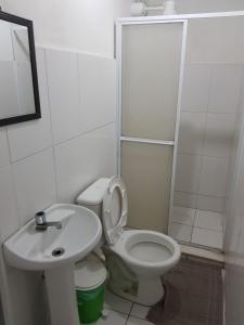 Sobrado Botafogo的一间浴室