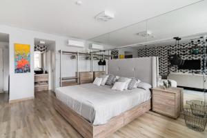 布宜诺斯艾利斯Montañeses 2888 Flat的一间卧室,卧室内配有一张大床