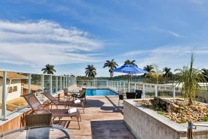 San Diego Suites Pampulha Hotel - Oficial内部或周边的泳池