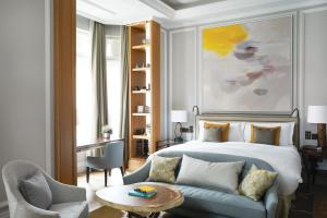 The Cadogan, A Belmond Hotel, London客房内的一张或多张床位