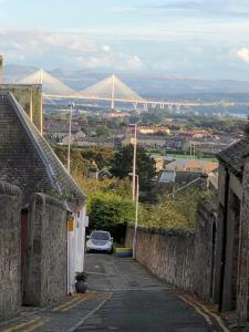 邓弗姆林Dunfermline High Street Flat Ideal For Edinburgh& St. Andrews的相册照片