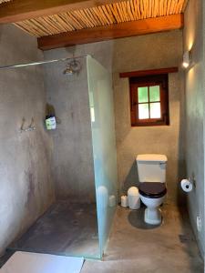 Vineyard Cottage at Bosman Wines的一间浴室
