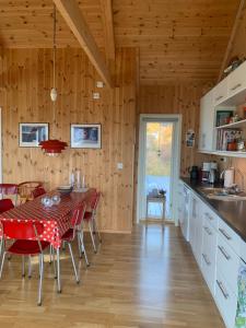 莱克内斯Unique private cabin in Lofoten的相册照片