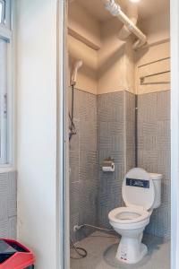 HOOT Hostel & Ratchada的一间浴室