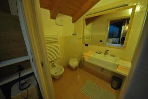 加尼扎内拉酒店的一间浴室