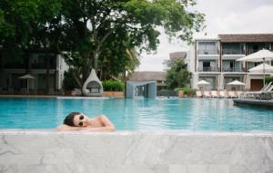 Veranda Resort & Villas Hua Hin Cha Am内部或周边的泳池