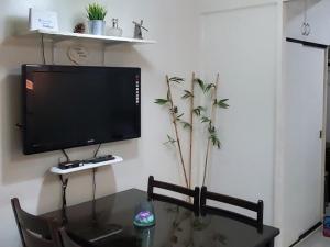 马尼拉Jen's Paranaque City Apartment的相册照片