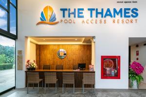 查龙The Thames Pool Access Resort & Villa - SHA Extra Plus的相册照片