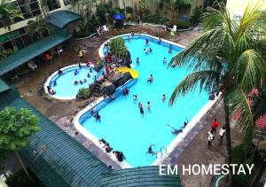 邦咯EM HOMESTAY(Coral Bay 3Room Apartment)的相册照片