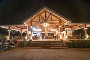 CarmenThe Acacia Glamping Park的相册照片