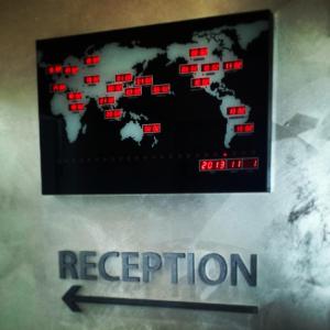 罗马李莱斯凯沃尔旅馆的一张红灯世界地图