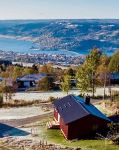 Cabin with great view close to town and ski area平面图