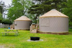 OceanviewLong beach Camping Resort Yurt 9的相册照片