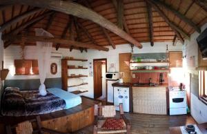 Las Casquivanas的厨房或小厨房