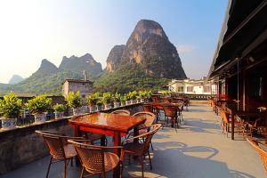 Yangshuo Village Inn Boutique Hotel , Moon Hill three nights in a row