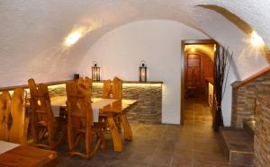 Restaurace a penzion pod hradem餐厅或其他用餐的地方