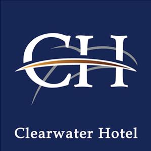 克利尔沃特Clearwater Hotel的蓝色背景的清洁水酒店标志