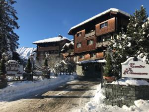 冬天的Hotel Relais Des Glaciers - Adults Only