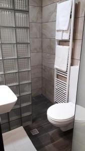 乐大科隆比耶酒店的一间浴室
