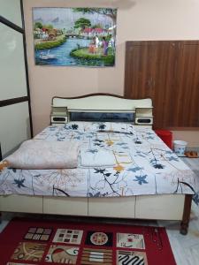 宿尼塔民宿客房内的一张或多张床位