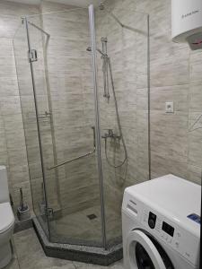 Aqua Batumi Hotel & Apartments的一间浴室