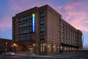 彭萨科拉Holiday Inn Express Pensacola Downtown, an IHG Hotel的相册照片