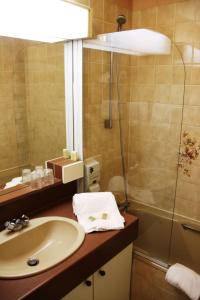 罗迪斯切瓦尔布兰科克洛维斯酒店的一间浴室