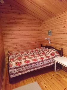 Kuhajärven Suviranta cottage客房内的一张或多张床位