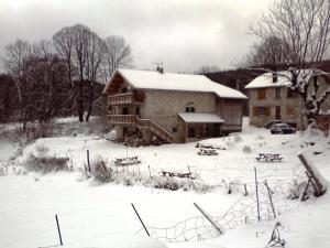 冬天的Gîte La Morandière