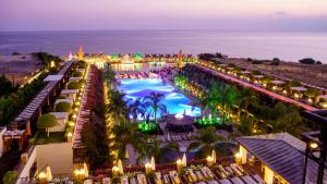 Cratos Premium Hotel Casino & SPA内部或周边泳池景观