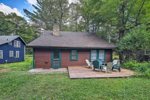 Lake ClearSaranac Lake Cabin with Beach Access的相册照片