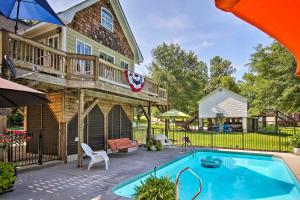 Taylors CreekCamden Home on Lake Wateree with Boat Dock!的相册照片