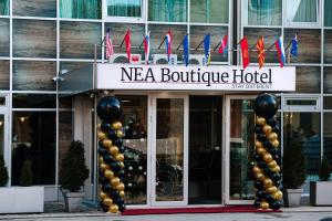 Boutique Hotel Nea的证书、奖牌、标识或其他文件