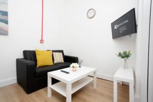 KIRKSTALL SERVICED APARTMENTS LEEDS平面图