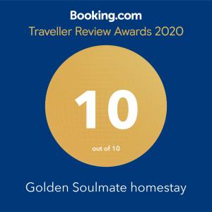 会安Golden Soulmate homestay的黄色圆圈,上面有数字