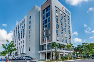 迈阿密Comfort Inn & Suites Miami International Airport的相册照片