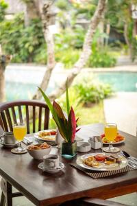 Villa Victoria Bali提供给客人的早餐选择