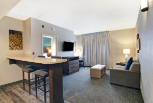 沃恩Staybridge Suites Toronto - Vaughan South, an IHG Hotel的相册照片