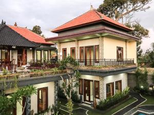 乌布Villa Dira Ubud的房屋的形象